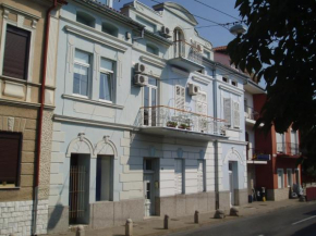 Гостиница Apartments Pifat  Цриквеница